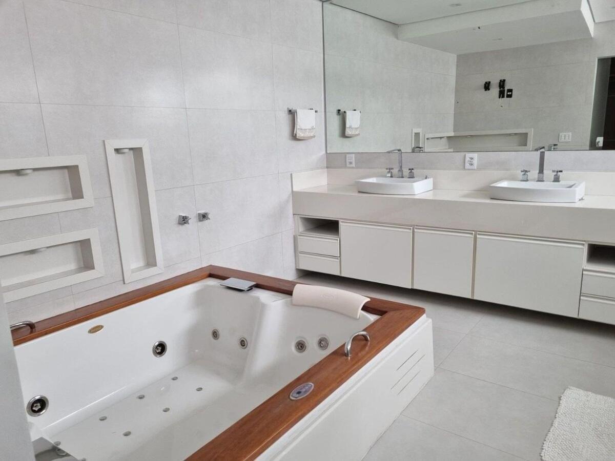 Mansao Casa Blanca Em Sao Roque C/ 5 Vagas Garagem Villa Екстериор снимка